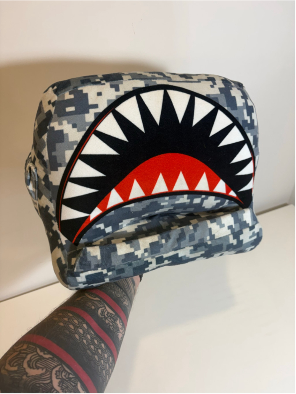 Unisex Unbranded Shark Teeth Accent Pillow One Size Grey White #F